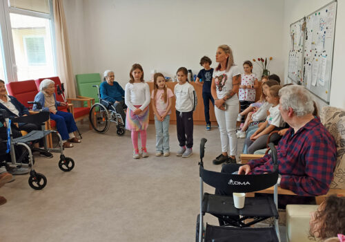 Vystoupení ŠD v Domově pro seniory